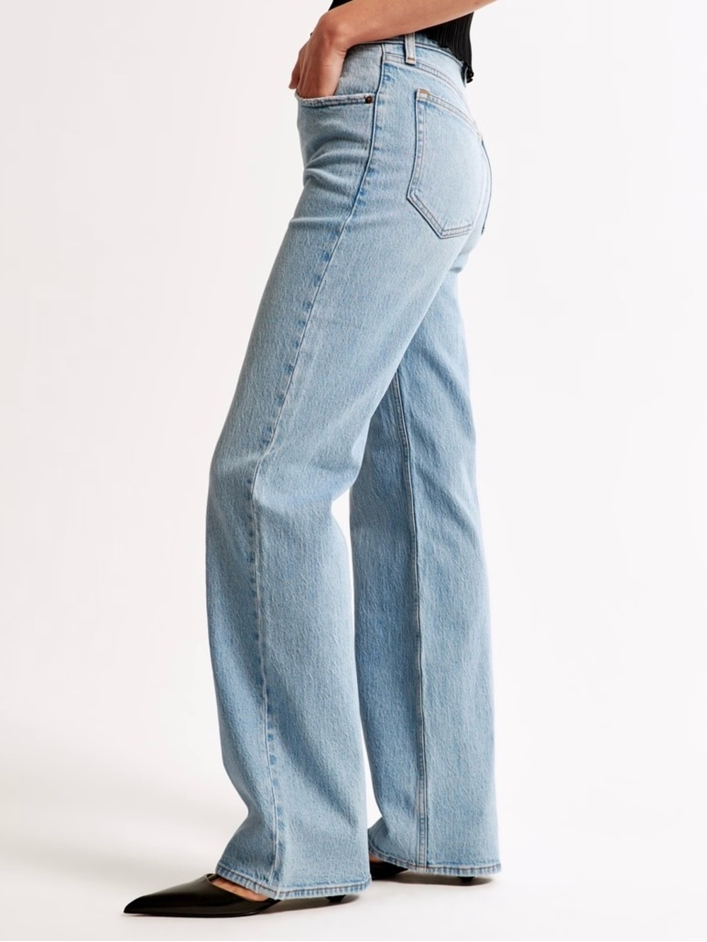 Abercrombie & Fitch High Rise 90s Relaxed Jean - Picture 3 of 8